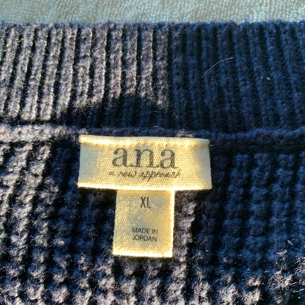 a.n.a Women's V-Neck Sweater - Navy